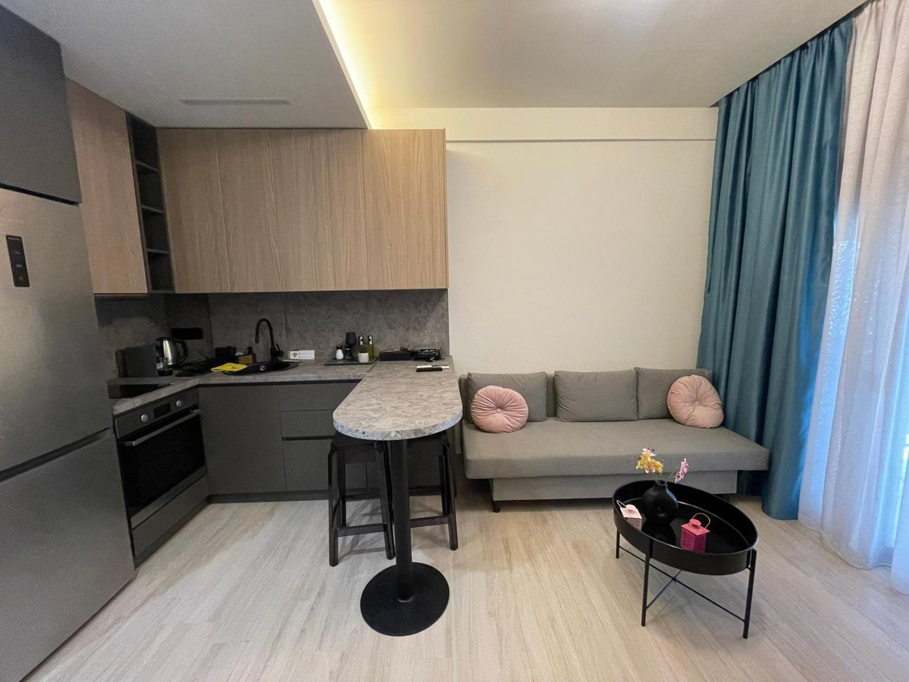 Jk Luxury Apartments Néa Khilí Extérieur photo